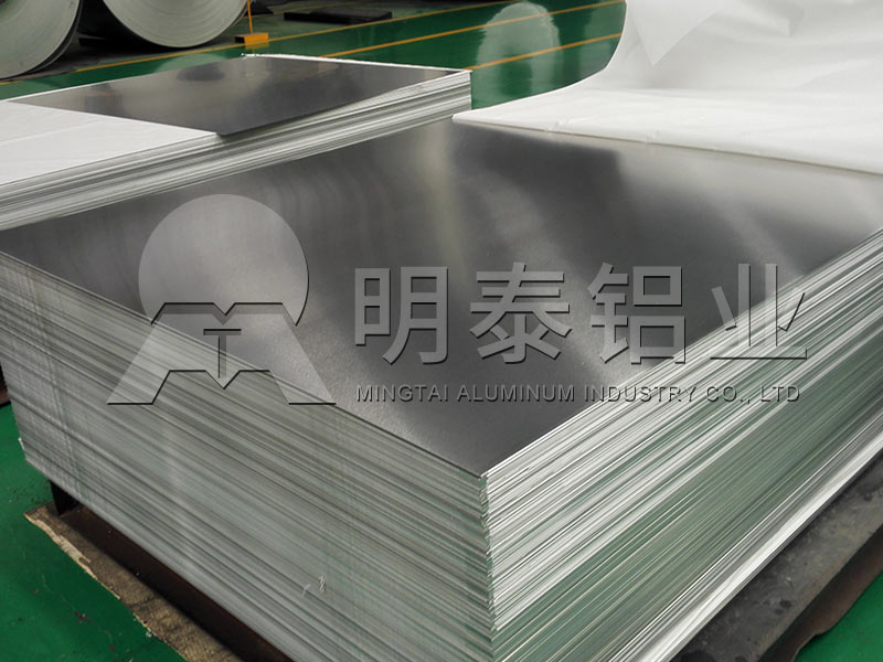5052铝合金板厂家_大巴车门用5052铝板参数，加工费多少钱？